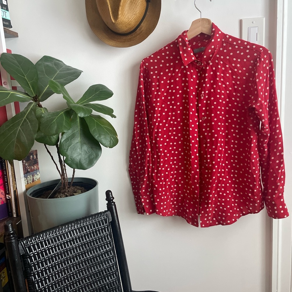 Zoe & Sam red polka dot 100% silk blouse #red #polkadot #silk
